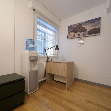 La Boutique Di Via Dell Indipendenza Hotell Bologna Exteriör bild