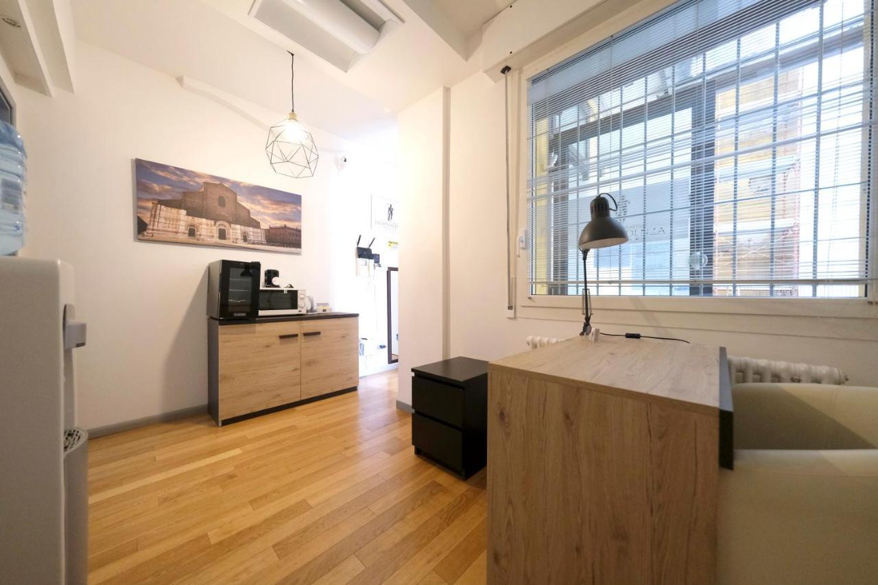 La Boutique Di Via Dell Indipendenza Hotell Bologna Exteriör bild