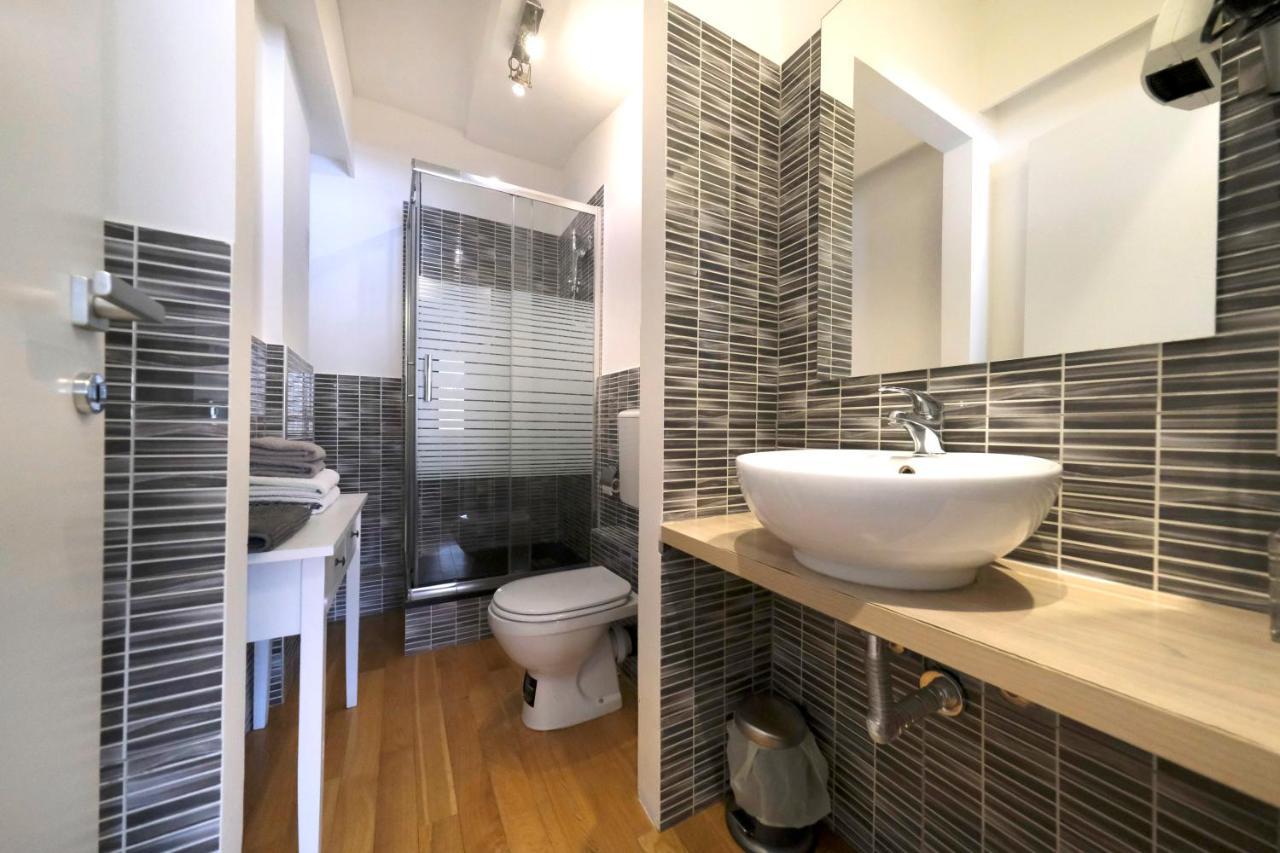 La Boutique Di Via Dell Indipendenza Hotell Bologna Exteriör bild