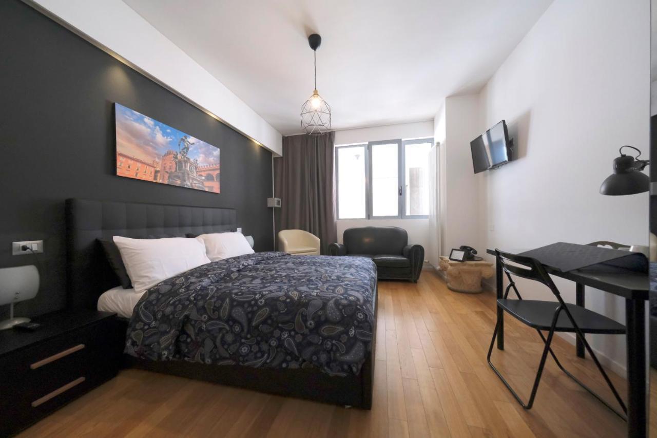 La Boutique Di Via Dell Indipendenza Hotell Bologna Exteriör bild