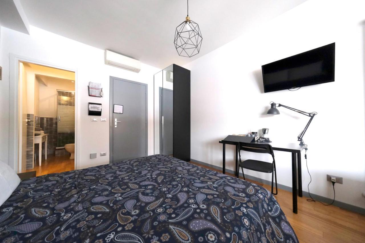 La Boutique Di Via Dell Indipendenza Hotell Bologna Exteriör bild